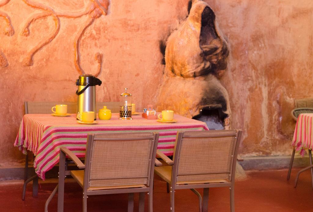 Hostal Alabalti Сан Педро де Атакама Екстериор снимка